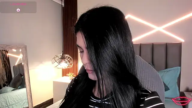 Veronicalanx1 online show from 04/22/26, 11:45