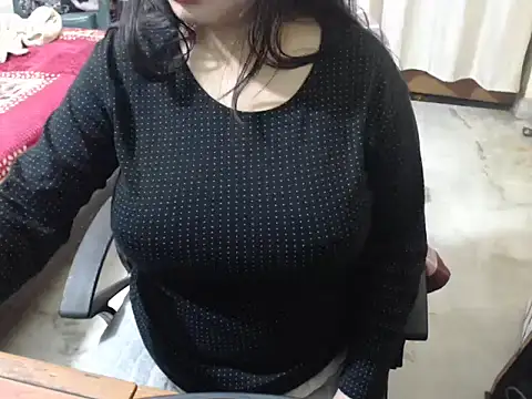 HOT CHILLY online show from 02/12/26, 05:08