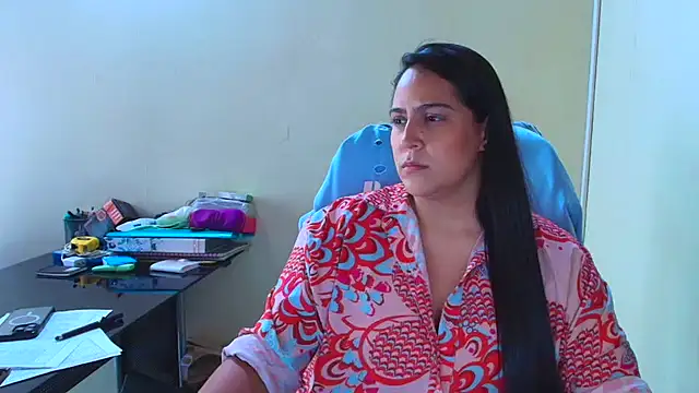 kendall 52 online show from 10/25/25, 05:30