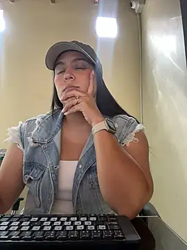 kendall 52 online show from 03/07/26, 03:31