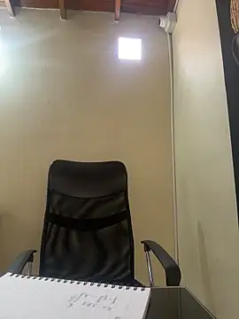 kendall 52 online show from 04/07/26, 04:40