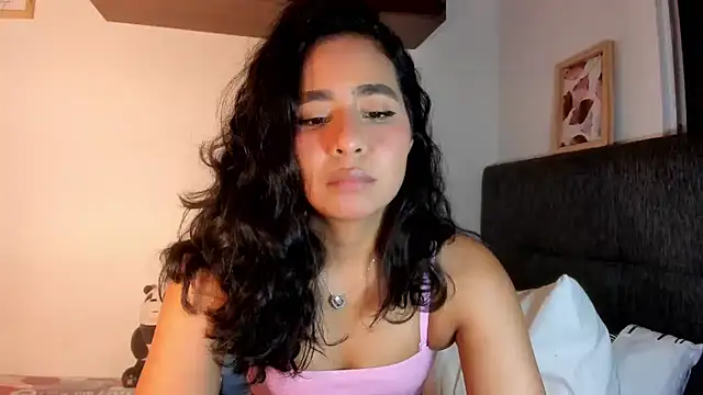 valeryvegas 2 online show from 11/16/25, 02:50