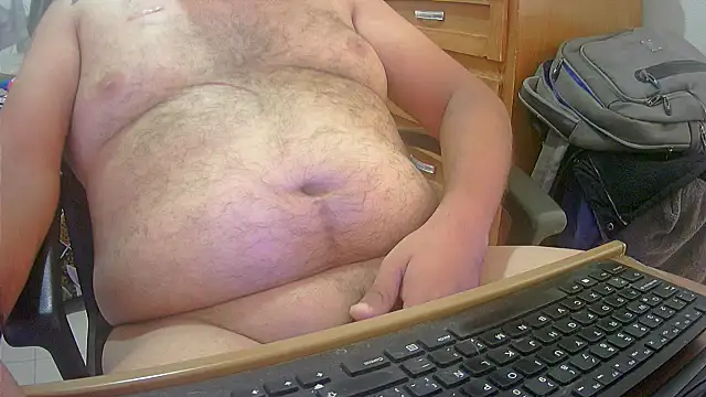 Snapshot of pmartemo chatting on 10/22/25, 05:24 pmartemo online show from 10/22/25, 05:24