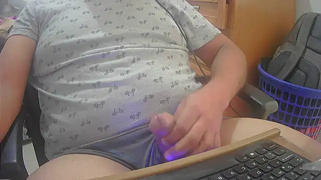 Snapshot of pmartemo chatting on 02/08/26, 08:56 pmartemo online show from 02/08/26, 08:56