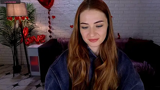 Adelyna Bird online show from 02/16/25, 10:43