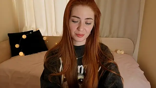 Adelyna Bird online show from 12/19/25, 07:59