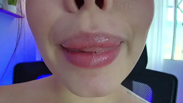 lisbet21x online show from 02/10/25, 07:17