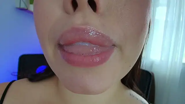 lisbet21x online show from 02/19/25, 07:16