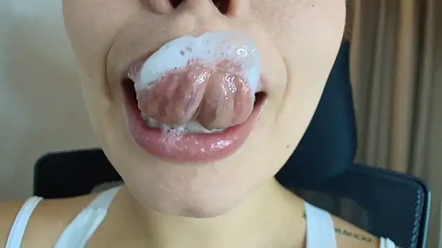 lisbet21x online show from 03/22/26, 02:20