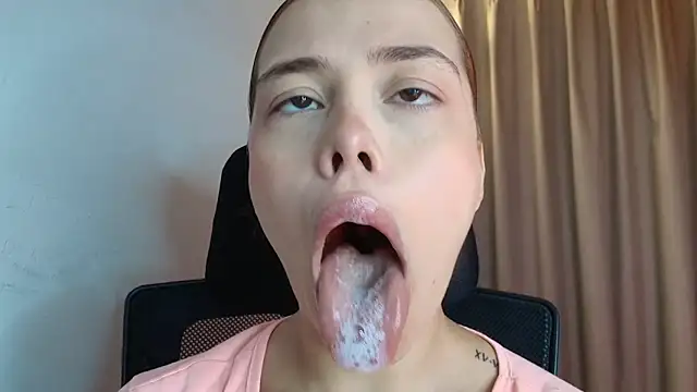 lisbet21x online show from 04/14/26, 10:16