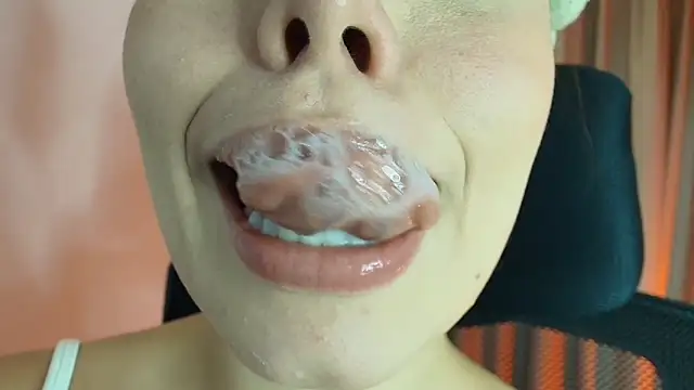 lisbet21x online show from 04/21/26, 10:12