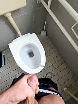 Snapshot of Dolceporco19 chatting on 01/30/25, 09:36 Dolceporco19 online show from 01/30/25, 09:36