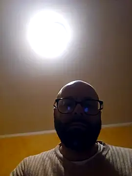 Snapshot of Dolceporco19 chatting on 10/07/25, 04:15 Dolceporco19 online show from 10/07/25, 04:15