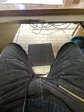 Snapshot of Dolceporco19 chatting on 04/03/26, 03:21 Dolceporco19 online show from 04/03/26, 03:21