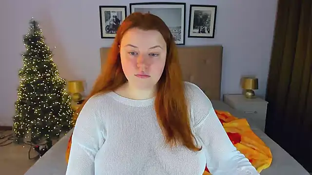 Snapshot of PolinaSalvatore chatting on 12/27/24, 03:48 PolinaSalvatore online show from 12/27/24, 03:48