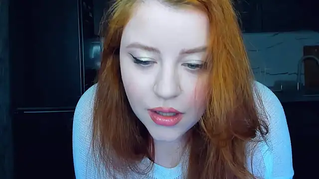 Snapshot of PolinaSalvatore chatting on 02/13/25, 06:38 PolinaSalvatore online show from 02/13/25, 06:38