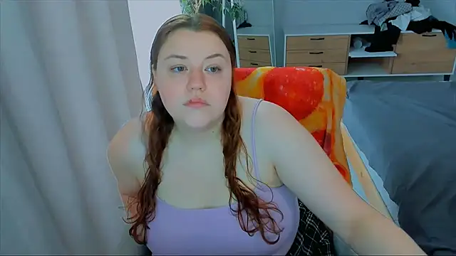 Snapshot of PolinaSalvatore chatting on 10/14/25, 10:38 PolinaSalvatore online show from 10/14/25, 10:38