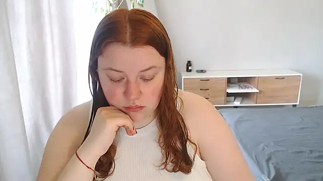 PolinaSalvatore online show from 04/24/26, 01:13