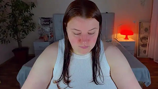 Snapshot of PolinaSalvatore chatting on 04/30/26, 03:18 PolinaSalvatore online show from 04/30/26, 03:18