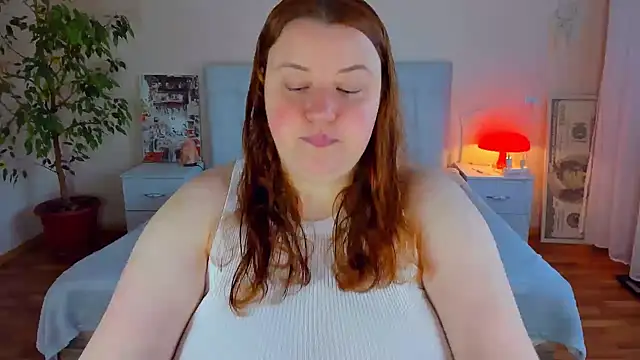 Snapshot of PolinaSalvatore chatting on 05/11/26, 03:29 PolinaSalvatore online show from 05/11/26, 03:29