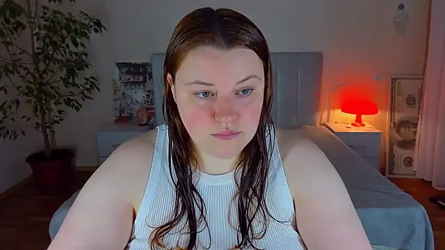 Snapshot of PolinaSalvatore chatting on 05/21/26, 04:58 PolinaSalvatore online show from 05/21/26, 04:58