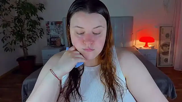 PolinaSalvatore online show from 07/24/26, 05:22
