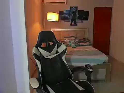 Snapshot of Jake_simons chatting on 12/16/24, 01:53 Jake simons online show from 12/16/24, 01:53