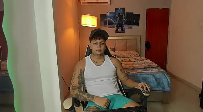 Snapshot of Jake_simons chatting on 01/09/25, 02:22 Jake simons online show from 01/09/25, 02:22