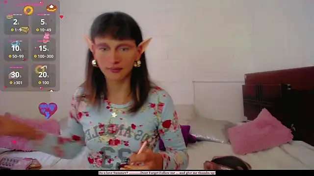 Summer XO online show from 10/20/25, 08:31