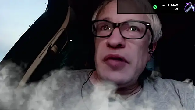 Snapshot of Snarfle82 chatting on 06/02/26, 04:03 Snarfle82 online show from 06/02/26, 04:03