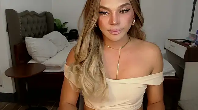 liaa lurrecams online show from 12/12/24, 02:11