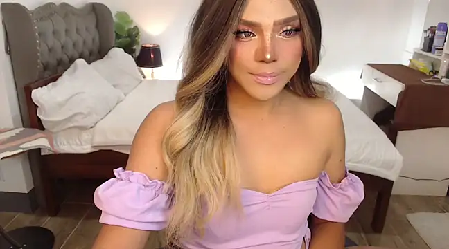 liaa lurrecams online show from 02/26/25, 10:47