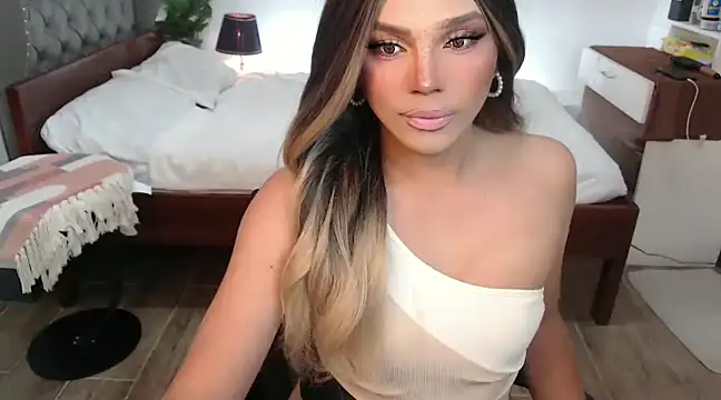 liaa lurrecams online show from 03/12/25, 12:47