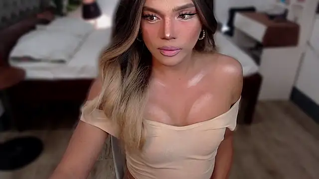 liaa lurrecams online show from 07/16/26, 10:10