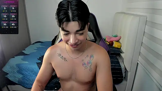 santy7v7 online show from 10/24/25, 01:29