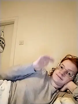 Snapshot of jannis1992 chatting on 10/23/25, 04:12 jannis1992 online show from 10/23/25, 04:12