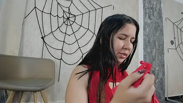 Lia sarahi online show from 10/31/25, 11:44