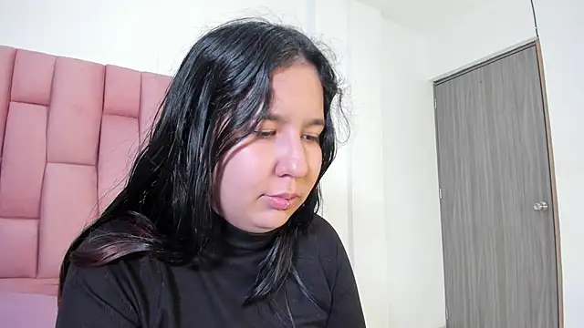 Lia sarahi online show from 12/03/25, 11:41