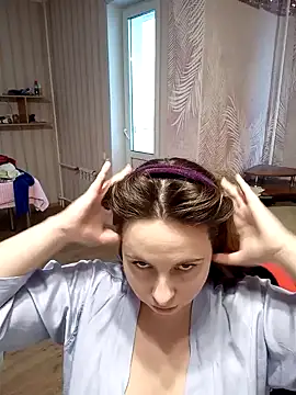 DienkaGreen online show from 12/23/24, 09:16