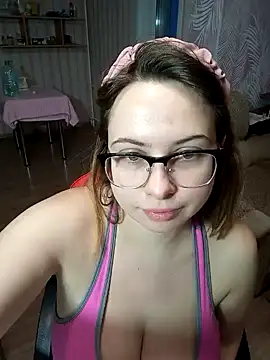 DienkaGreen online show from 12/27/24, 02:25