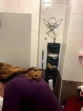 DienkaGreen online show from 12/04/25, 04:44