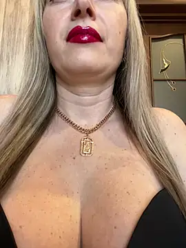 Kittenforyou online show from 02/19/25, 12:44