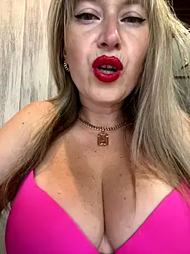 Kittenforyou online show from 10/21/25, 12:39