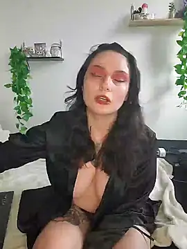 Moxxxie online show from 03/09/25, 02:10