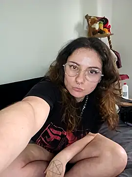 Moxxxie online show from 09/23/25, 02:31