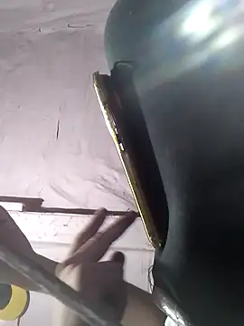 Wero4200 online show from 10/02/25, 07:48