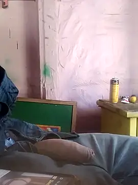 Wero4200 online show from 10/20/25, 07:58