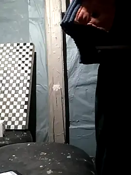 Wero4200 online show from 12/02/25, 07:25