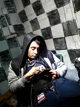 Wero4200 online show from 01/13/26, 04:45