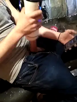 Wero4200 online show from 03/19/26, 08:57